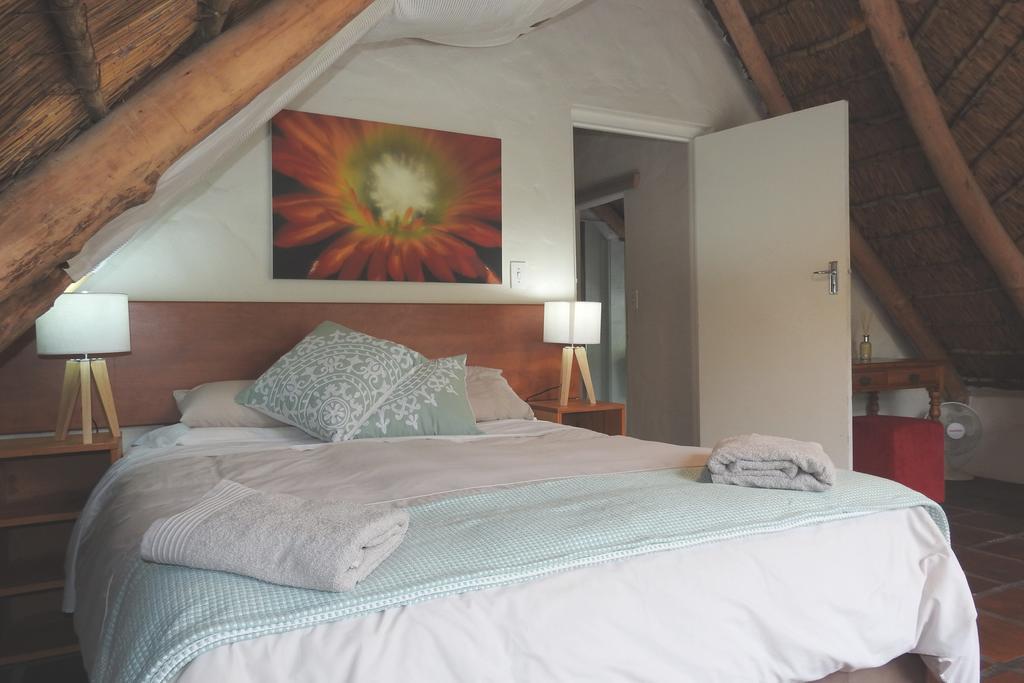 Kairos Lodge Хаут-Бей Экстерьер фото